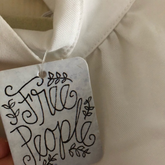 White, high neck shirt - Picture 2 of 3